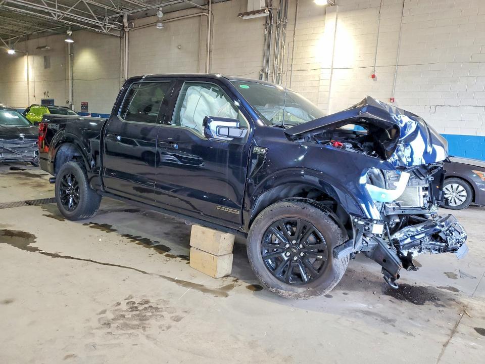 2025 Ford F150 Platinum