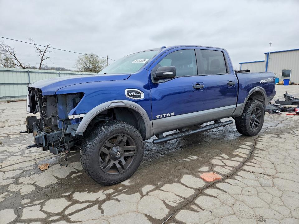 2017 Nissan Titan PRO-4X