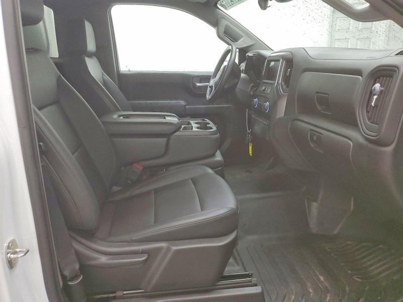 2023 Chevrolet Silverado C1500