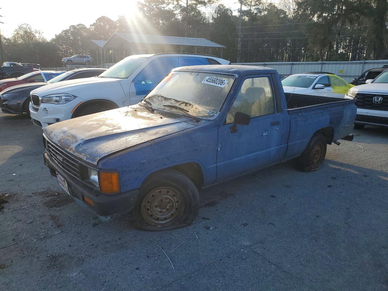 1984 Toyota Pickup Base
