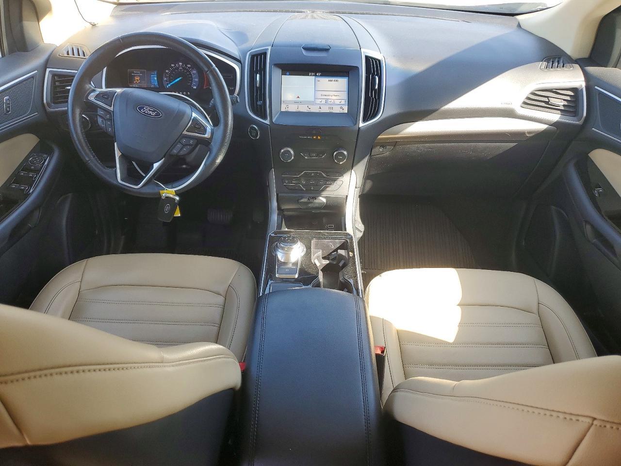 2019 Ford Edge sel