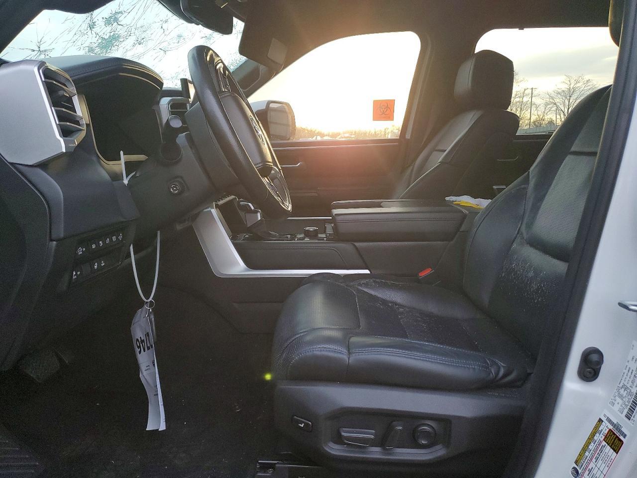 2023 Toyota Tundra Platinum HV