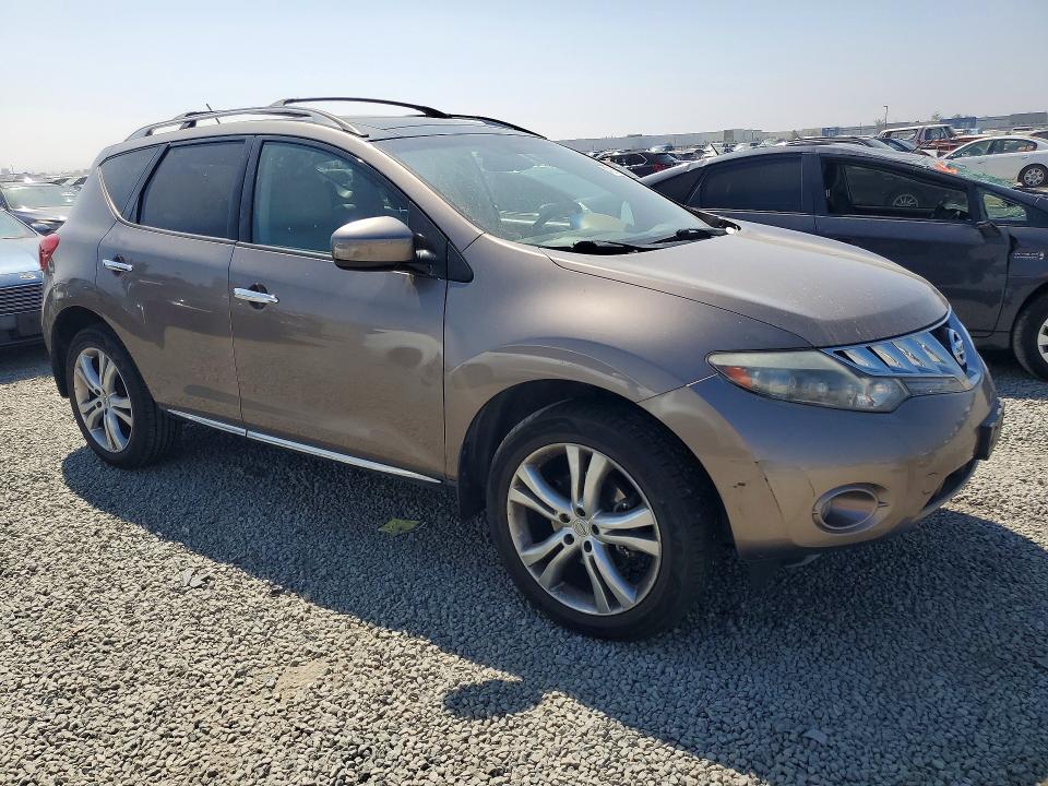 2010 Nissan Murano s
