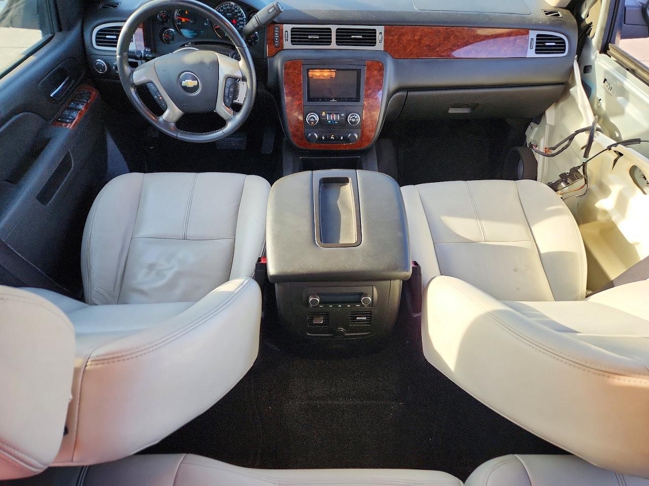 2013 Chevrolet Avalanche LS