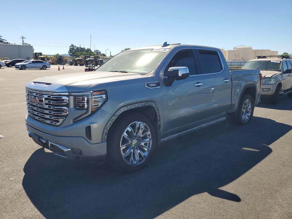 2025 GMC Sierra K1500 Denali