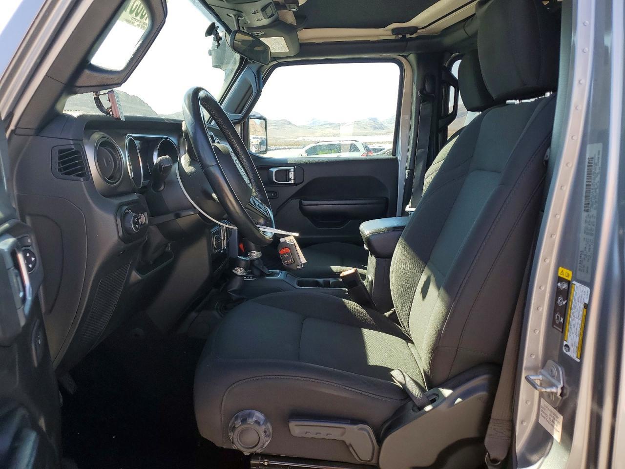 2020 Jeep Gladiator Sport