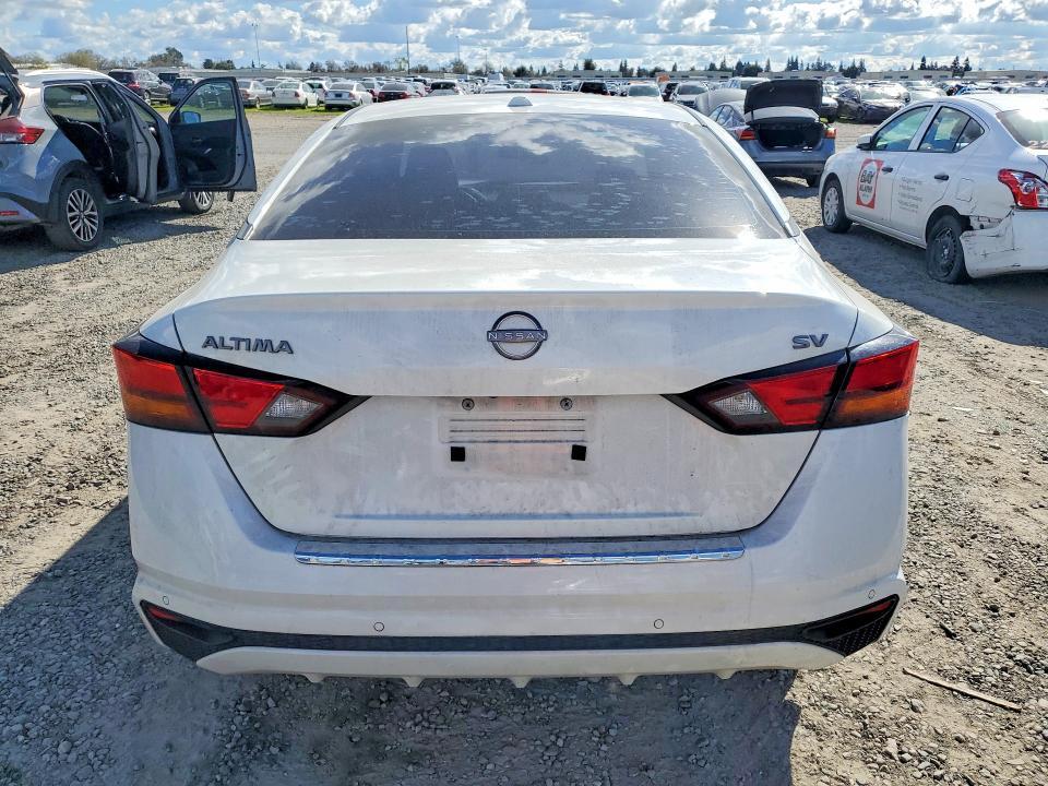 2023 Nissan Altima 2.5 sv
