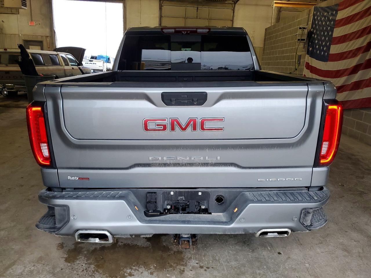 2025 GMC Sierra K1500 Denali