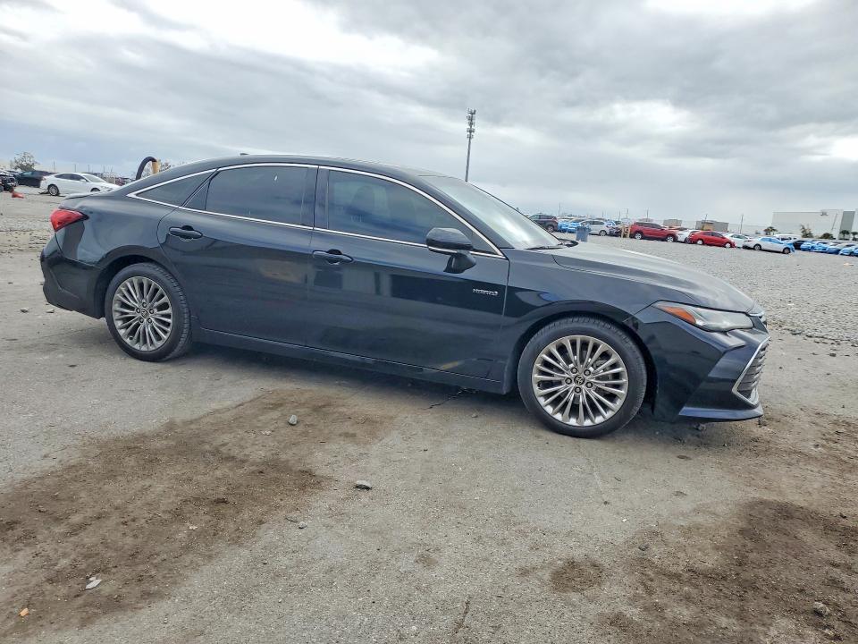 2020 Toyota Avalon Hybrid Limited