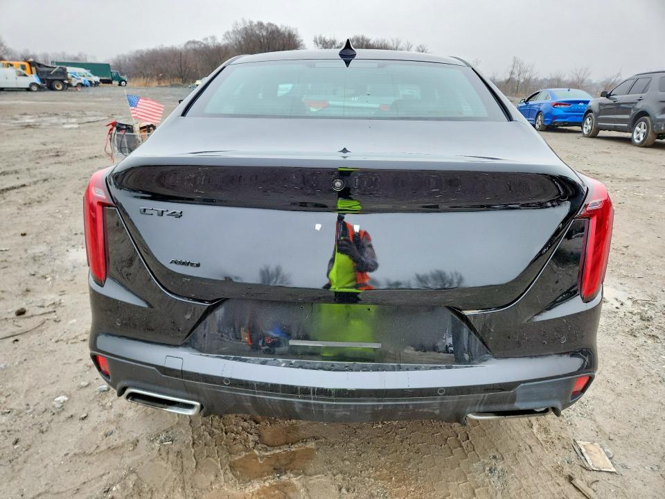 2023 Cadillac CT4 Premium Luxury