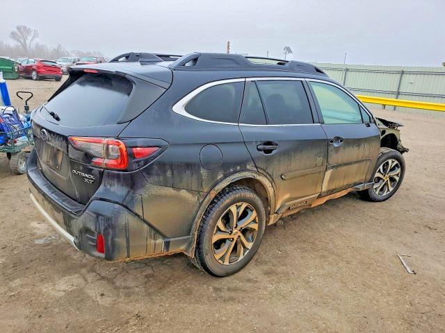 2022 Subaru Outback Limited xt