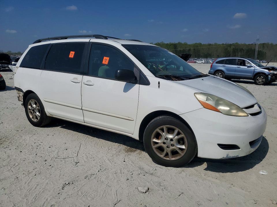 2008 Toyota Sienna le 8-passenger