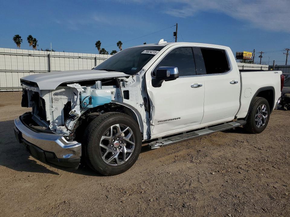 2026 GMC Sierra K1500 SLT