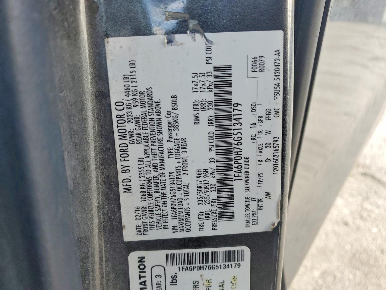 2016 Ford Fusion se