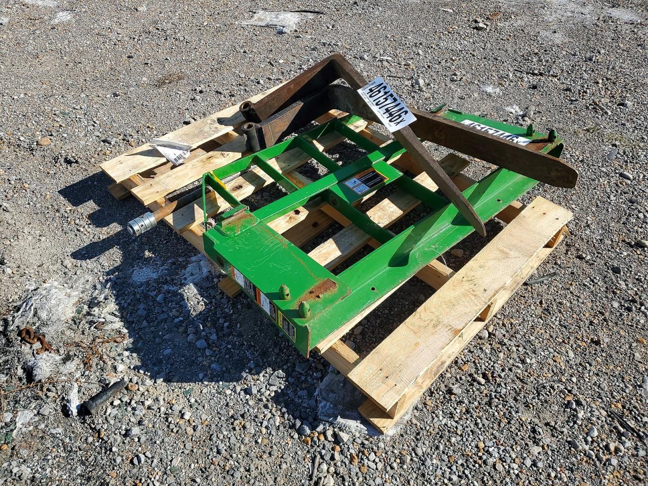 2024 John Deere AP13F-Forks