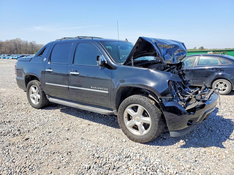 2013 Chevrolet Avalanche LTZ