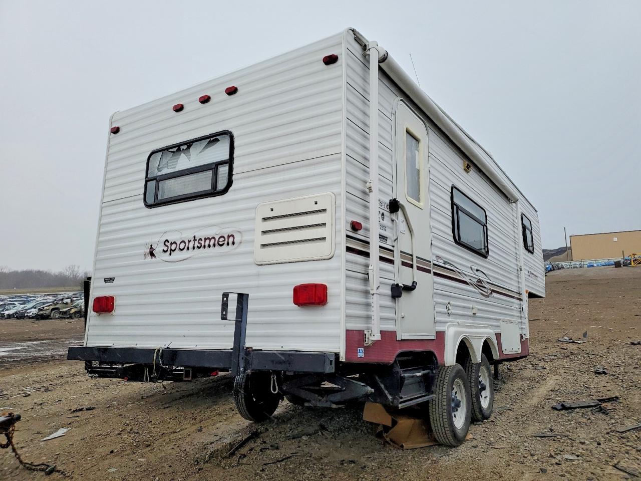 2003 Sportsmen Ultra Lite Camper