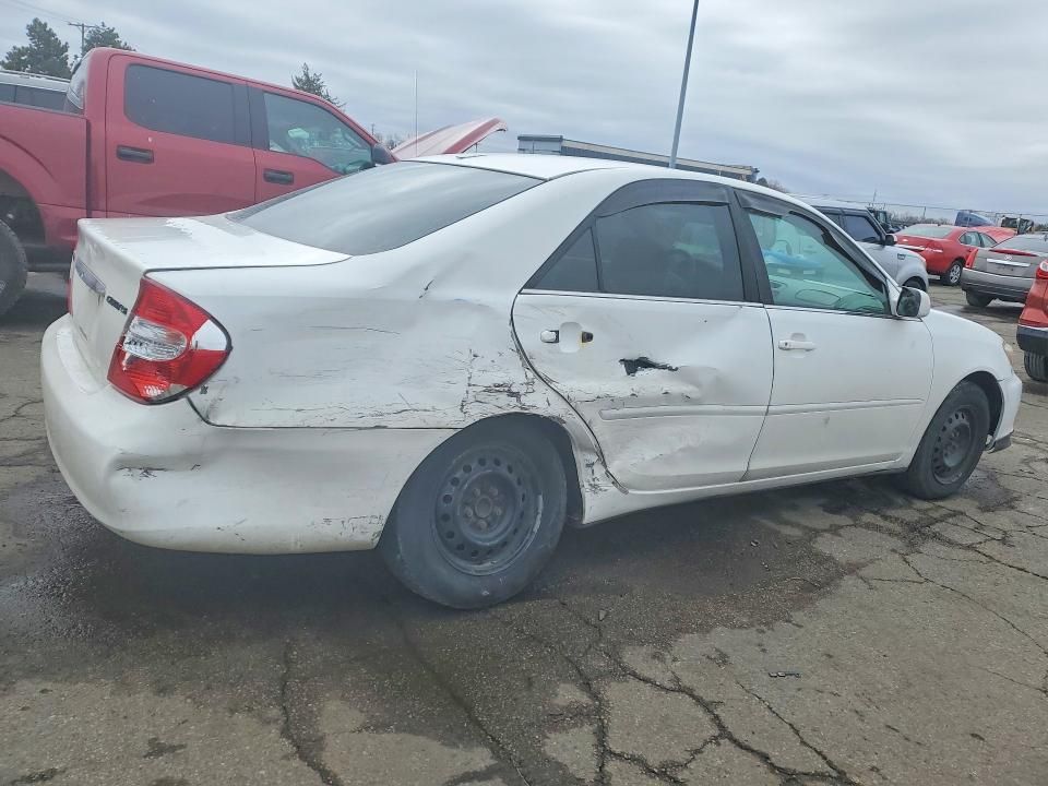 2002 Toyota Camry le
