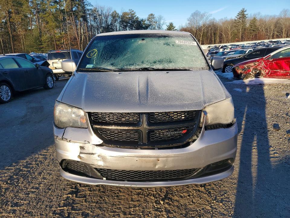 2014 Dodge Grand Caravan se