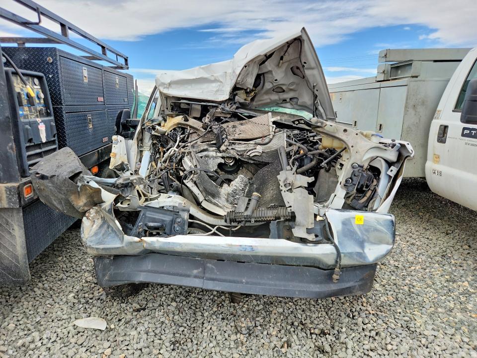 2019 Ford F350 Super Duty Flatbed Truck