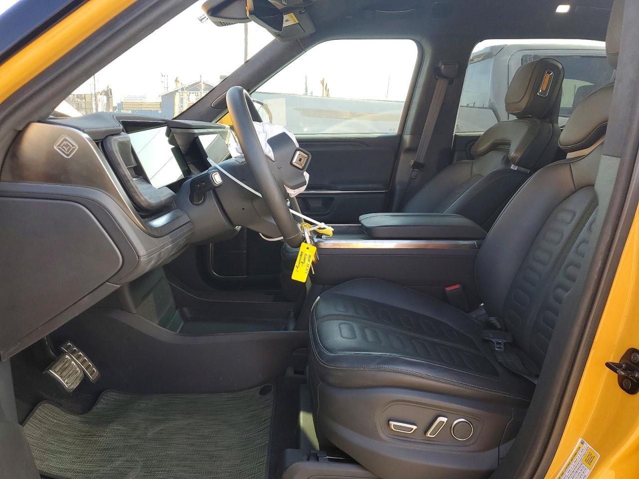2023 Rivian R1T Adventure