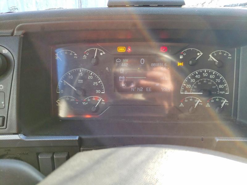 2021 Volv O vnr Semi Truck