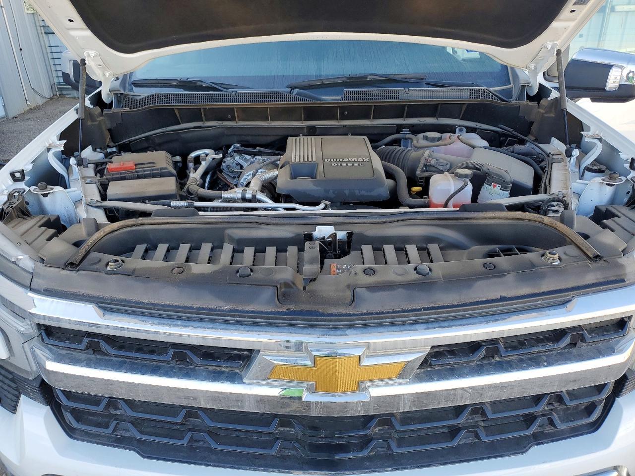 2025 Chevrolet Silverado K1500 LT