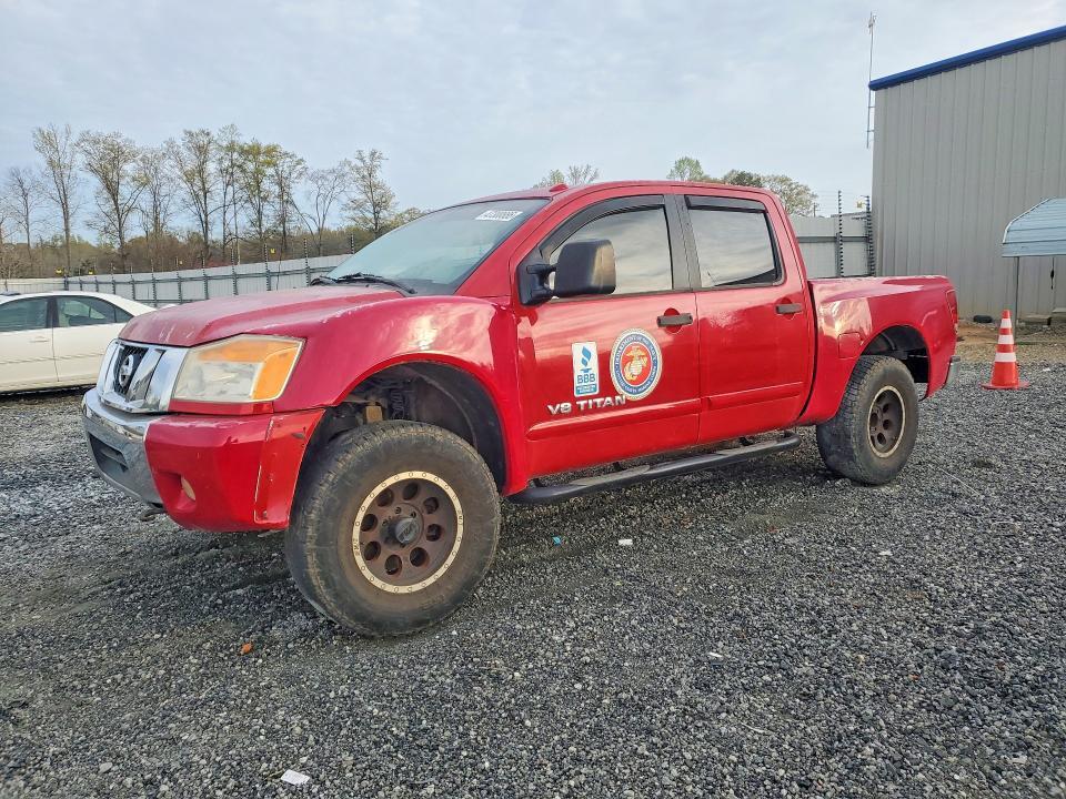 2012 Nissan Titan SV
