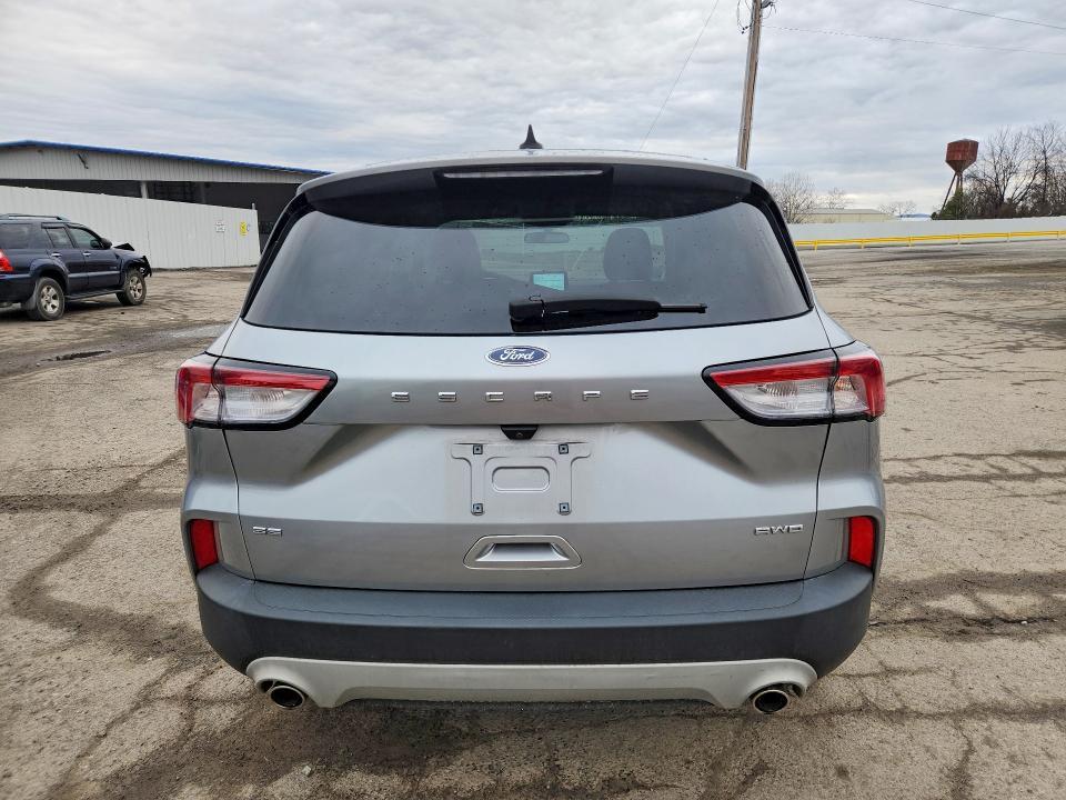 2021 Ford Escape se