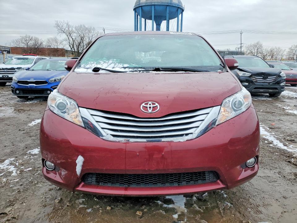 2013 Toyota Sienna Limited 7-passenger