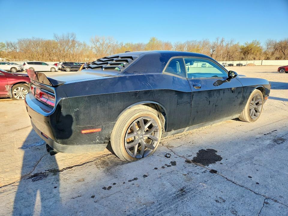 2020 Dodge Challenger sxt