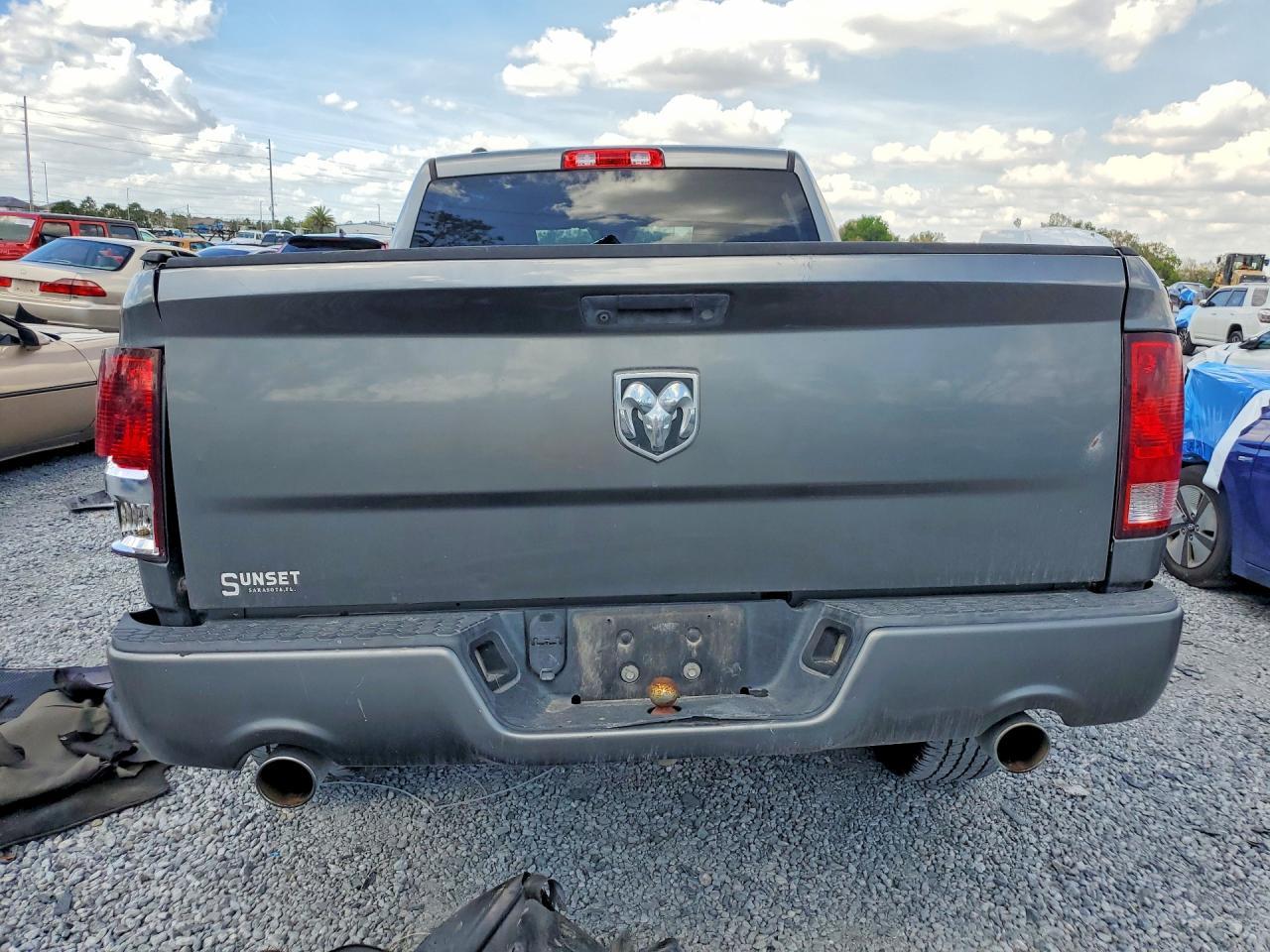 2013 Dodge RAM 1500 ST
