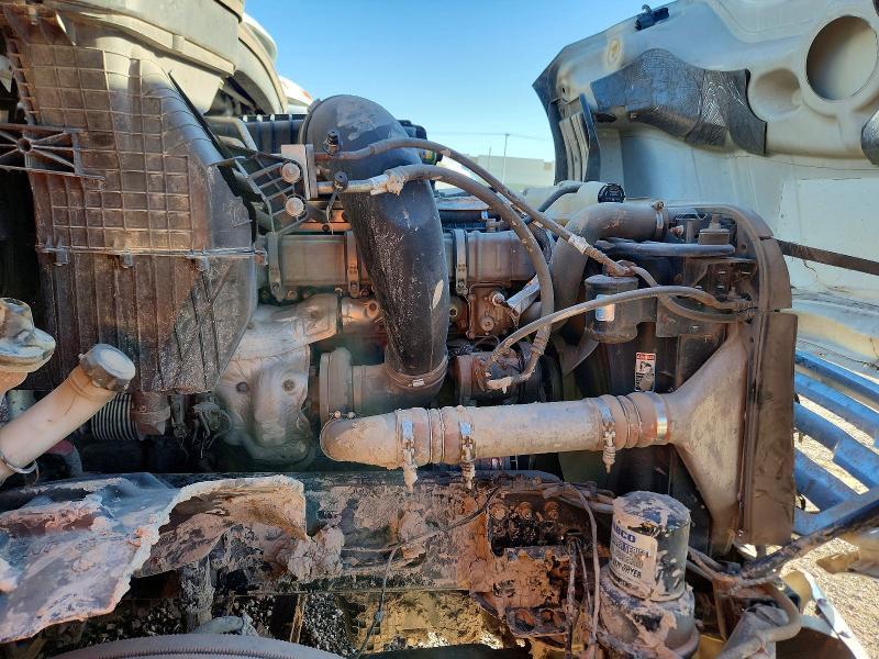 2021 Freightliner Cascadia 126 Semi Truck