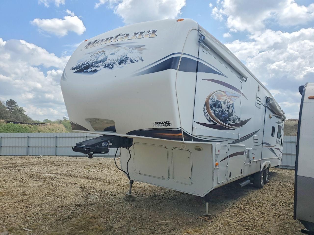 2013 Keystone Montana Camper