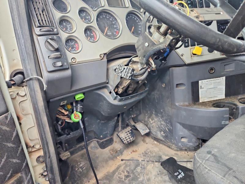 2009 Mack CXU613 Refuse Truck