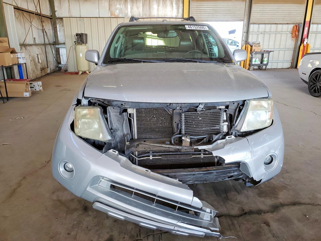 2011 Nissan Pathfinder s