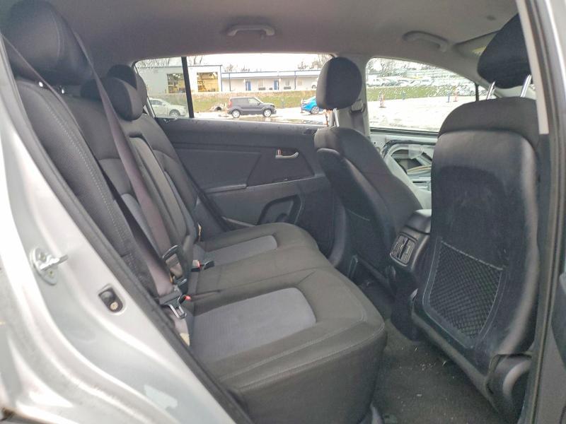2015 KIA Sportage lx