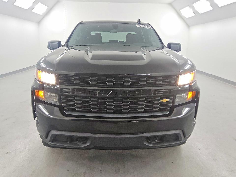 2021 Chevrolet Silverado C1500 Custom