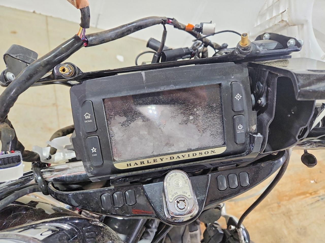 2014 Harley-Davidson Flhxs Street Glide Special