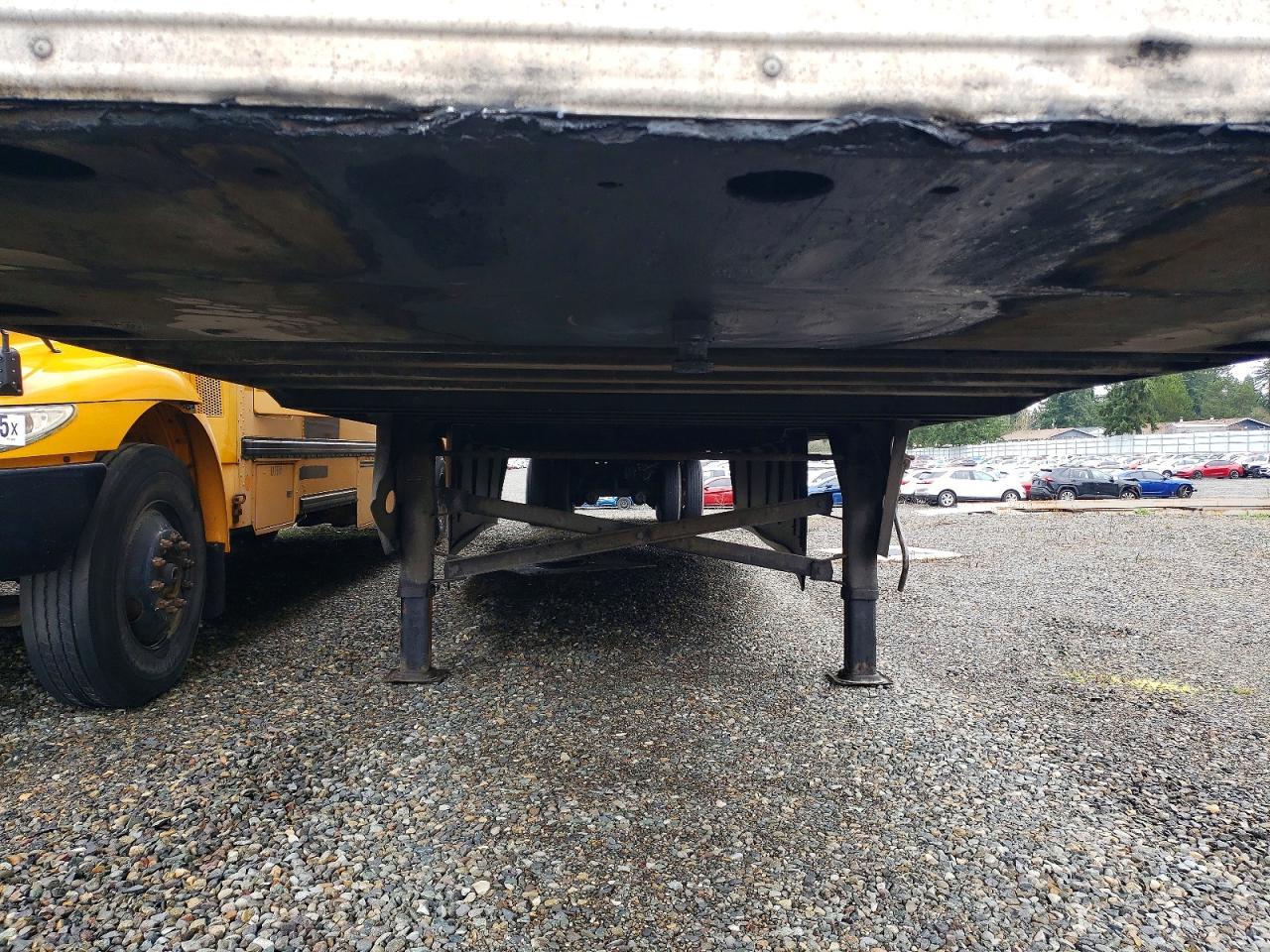 2015 Utility VS2DX DRY Van Trailer