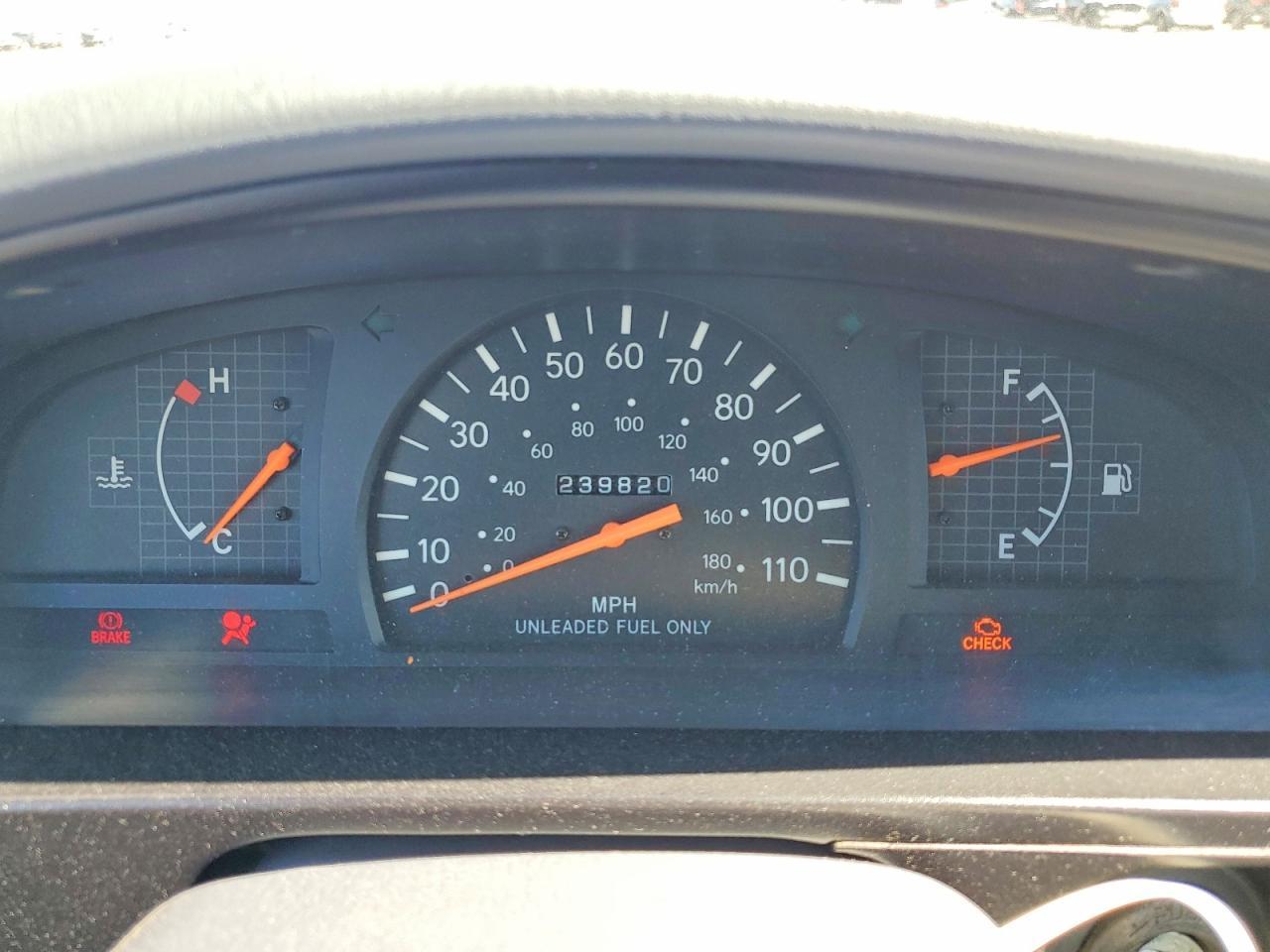 2000 Toyota Tacoma Base