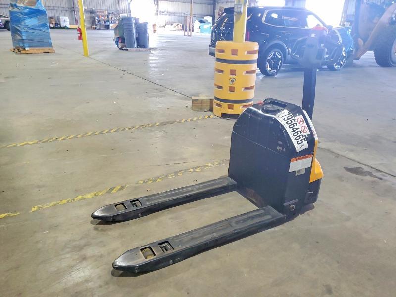 2024 Big Joe 2024 Uriw Pallet Jack-Pallet Jack