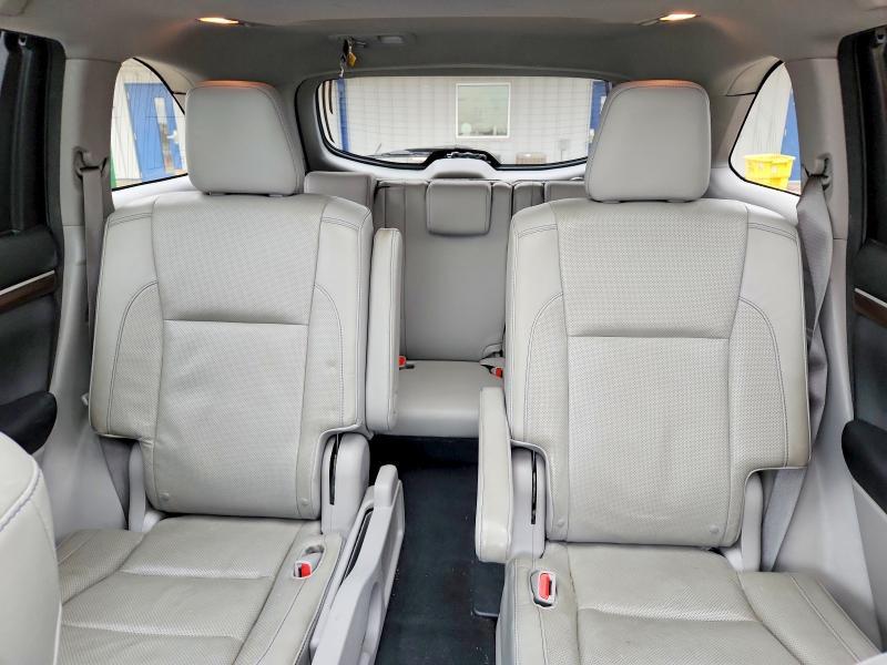 2016 Toyota Highlander Limited Platinum