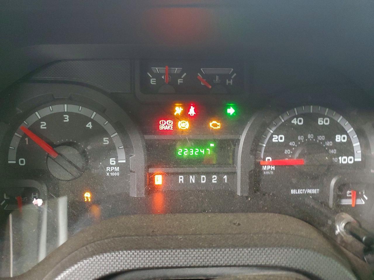 2009 Ford Econoline E350 Super Duty Wagon