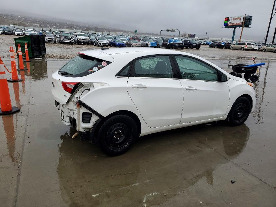 2016 Hyundai Elantra gt Base