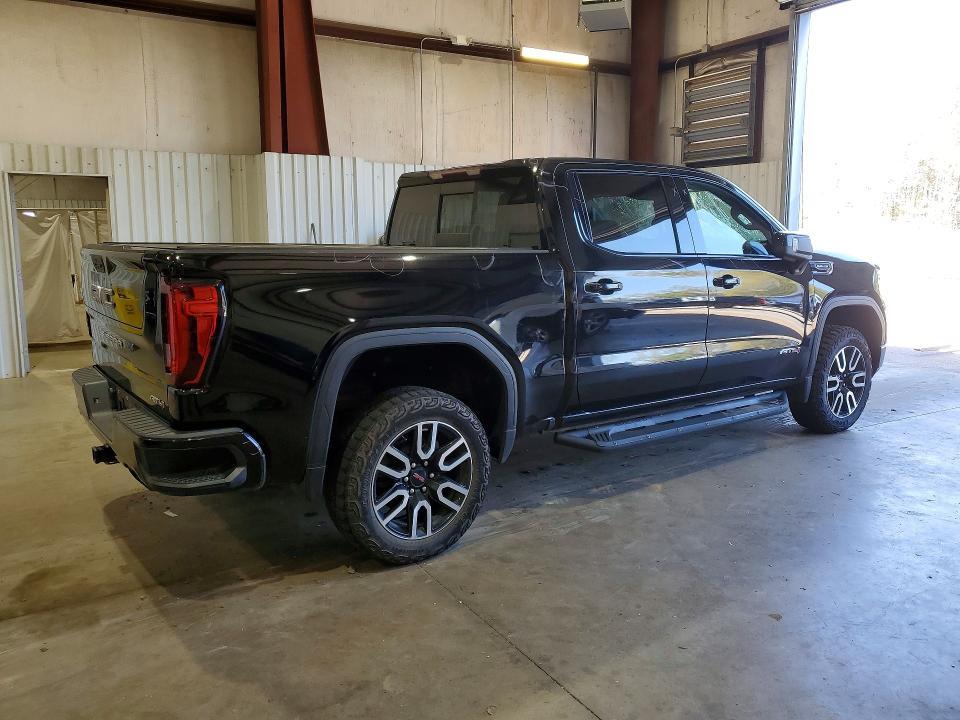 2021 GMC Sierra K1500 AT4