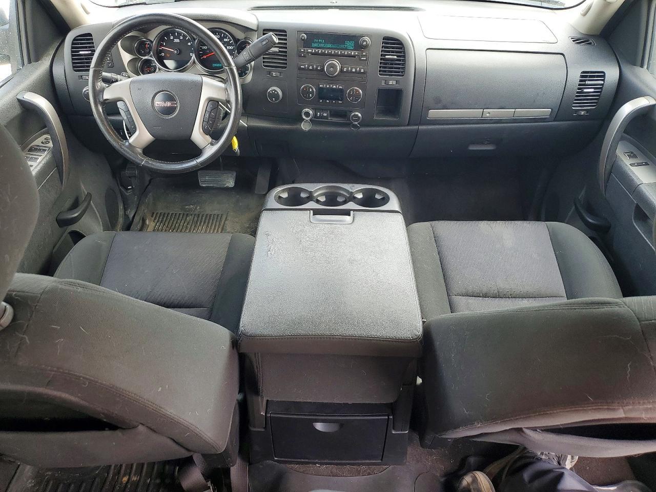 2013 GMC Sierra K2500 SLE