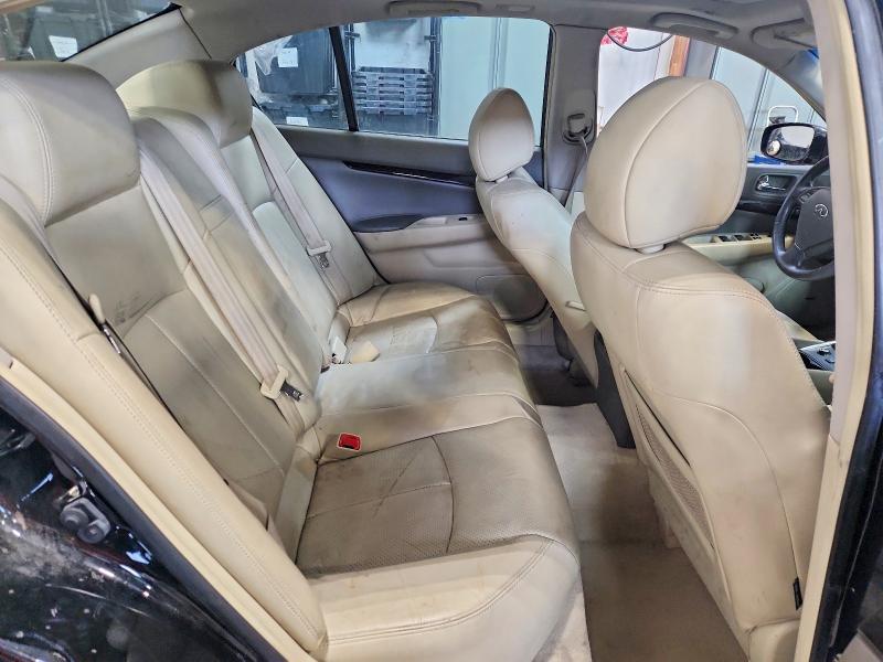 2011 Infiniti G25 Sedan x