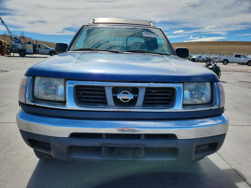 2000 Nissan Frontier XE