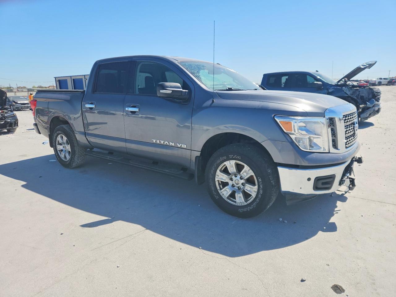 2018 Nissan Titan SV